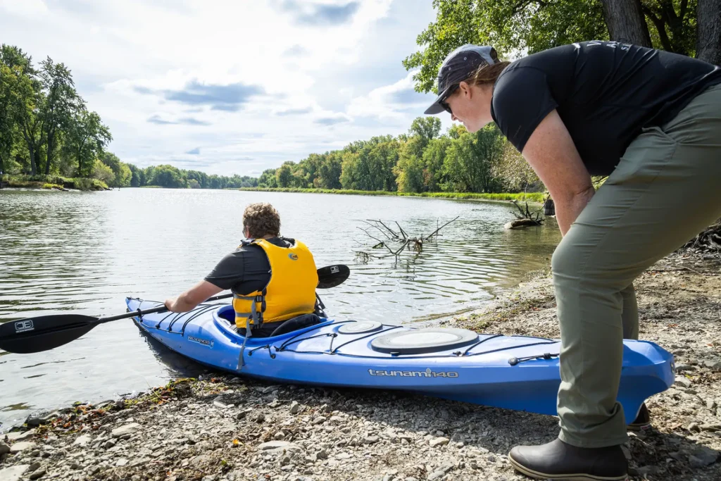 kayak launch from lakeshore